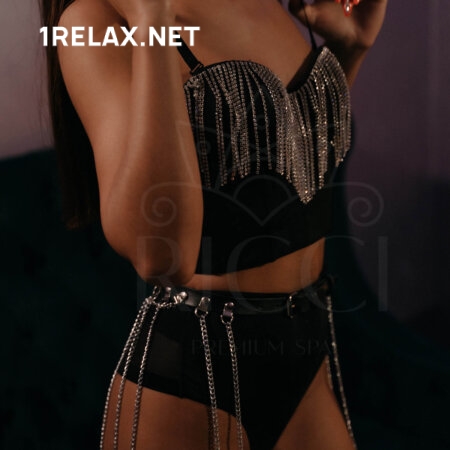 Девушка массажистка Сабина, салон Риччи фото №3 Девушка массажистка Сабина, салон Риччи фото №3